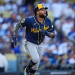 Jackson Chourio abre la cuenta para el triunfo de los Brewers