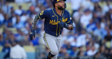 Jackson Chourio abre la cuenta para el triunfo de los Brewers