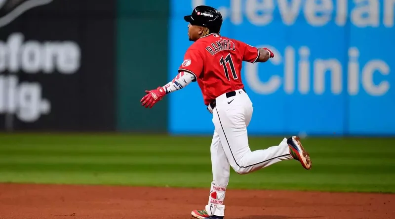 Guardianes vencen a los White Sox y pasan a la Serie de Campeonato
