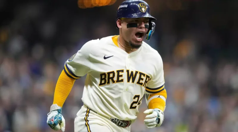 Chourio y Contreras encienden la postemporada de Milwaukee